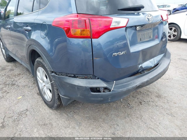 Toyota RAV4 LE 2014 JTMZFREV3ED037512 Image 6