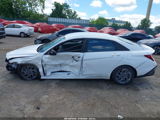Hyundai ELANTRA SEL 2024 KMHLM4DG0RU769504 Image 14