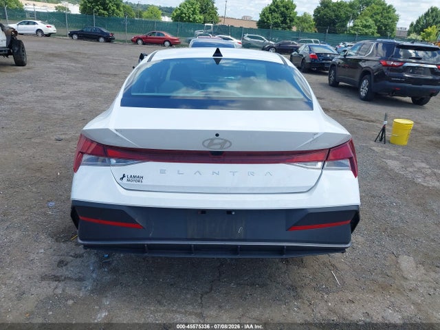 Hyundai ELANTRA SEL 2024 KMHLM4DG0RU769504 Image 16