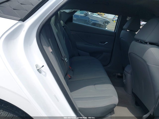 Hyundai ELANTRA SEL 2024 KMHLM4DG0RU769504 Image 8