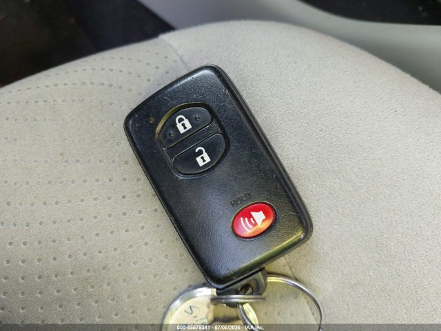 Auction sale of the 2014 Toyota Prius Two, vin: JTDKN3DU4E1770258, lot number: 45575341