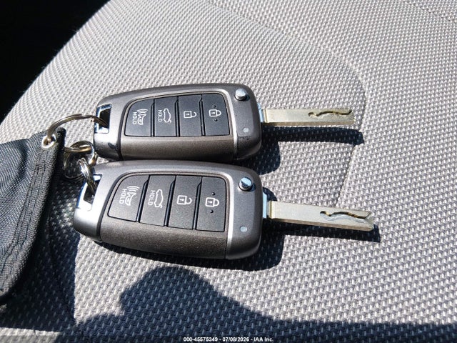 Продажа на аукционе авто 2021 Hyundai Elantra Se, vin: 5NPLL4AG6MH049283, номер лота: 45575349