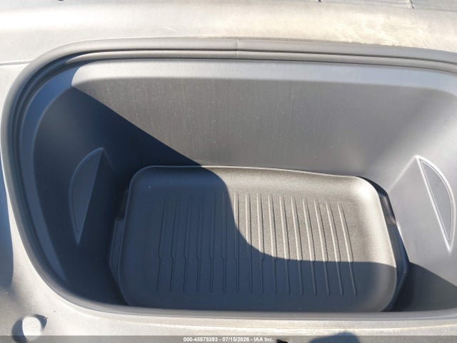 45575393 :رقم المزاد ، 7SAYGDED2SA339431 vin ، 2025 Tesla Model Y Long Range Dual Motor Rear-wheel Drive مزاد بيع