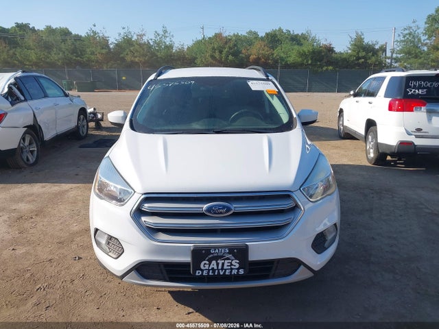 45575509 :رقم المزاد ، 1FMCU9G98JUB31726 vin ، 2018 Ford Escape Se مزاد بيع