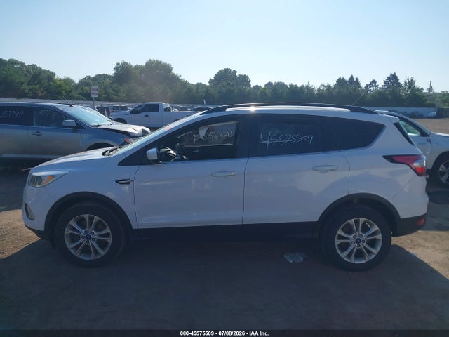 45575509 :رقم المزاد ، 1FMCU9G98JUB31726 vin ، 2018 Ford Escape Se مزاد بيع