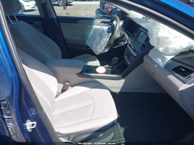 2019 Hyundai Sonata Se მანქანა იყიდება აუქციონზე, vin: 5NPE24AF7KH779297, აუქციონის ნომერი: 45575531