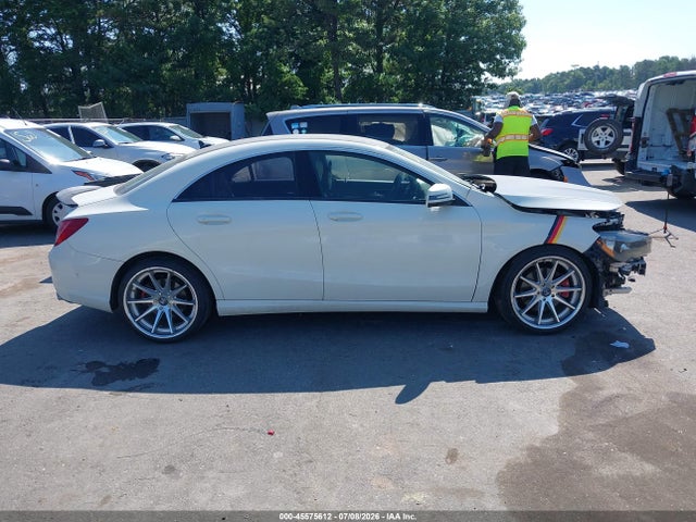 45575612 :رقم المزاد ، WDDSJ4EB6EN052627 vin ، 2014 Mercedes-benz Cla 250 مزاد بيع