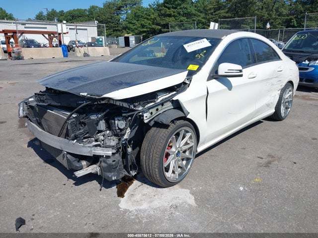45575612 :رقم المزاد ، WDDSJ4EB6EN052627 vin ، 2014 Mercedes-benz Cla 250 مزاد بيع