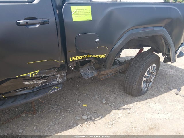 2022 Gmc Sierra 2500hd 4wd  Standard Bed At4 მანქანა იყიდება აუქციონზე, vin: 1GT49PE71NF106371, აუქციონის ნომერი: 45575621
