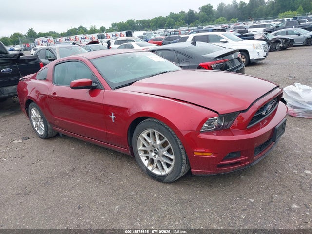 Продаж на аукціоні авто 2014 Ford Mustang V6/v6 Premium, vin: 1ZVBP8AM1E5318382, номер лоту: 45575635