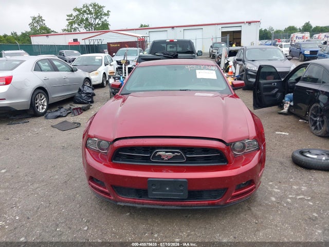 Продаж на аукціоні авто 2014 Ford Mustang V6/v6 Premium, vin: 1ZVBP8AM1E5318382, номер лоту: 45575635