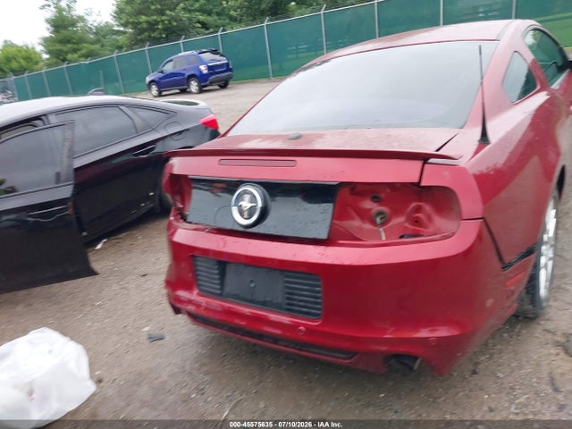Продаж на аукціоні авто 2014 Ford Mustang V6/v6 Premium, vin: 1ZVBP8AM1E5318382, номер лоту: 45575635
