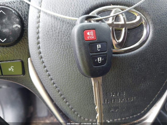 Toyota RAV4 LE 2018 JTMZFREV3JJ150596 Image 11