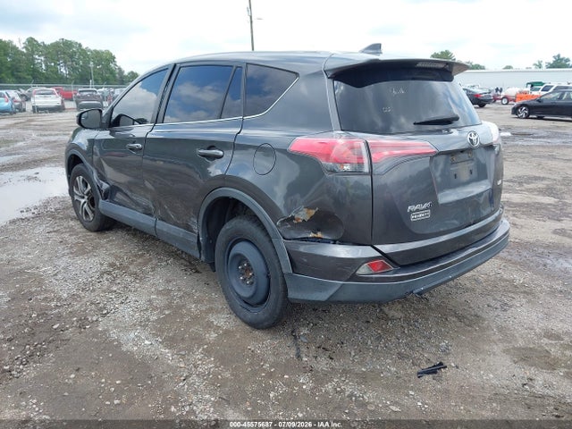Toyota RAV4 LE 2018 JTMZFREV3JJ150596 Image 3