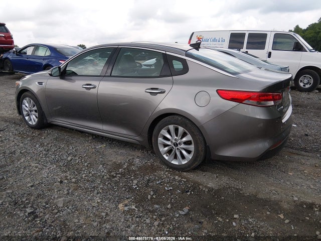 KIA OPTIMA EX 2016 5XXGU4L31GG085987 Image 3