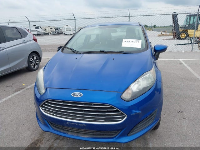 Ford FIESTA SE 2018 3FADP4BJXJM128163 Image 6