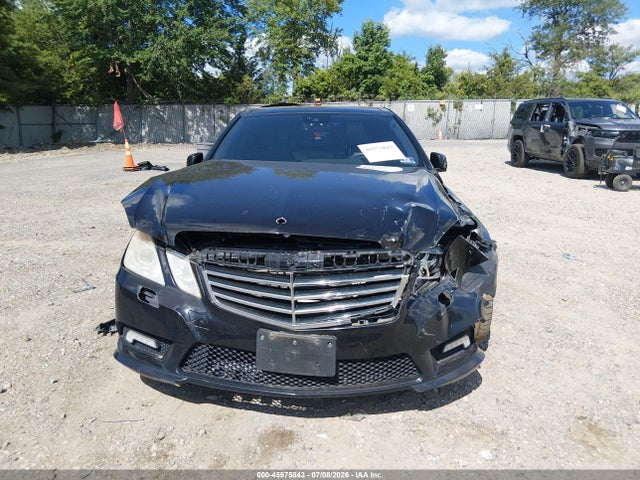 45575843 :رقم المزاد ، WDDHF9AB5AA148734 vin ، 2010 Mercedes-benz E 550 4matic مزاد بيع