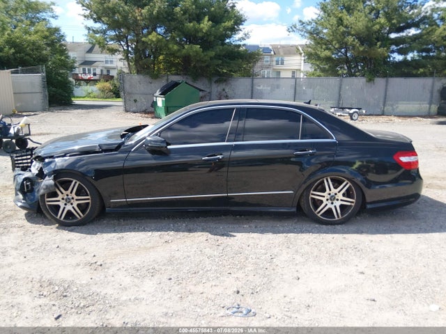 45575843 :رقم المزاد ، WDDHF9AB5AA148734 vin ، 2010 Mercedes-benz E 550 4matic مزاد بيع