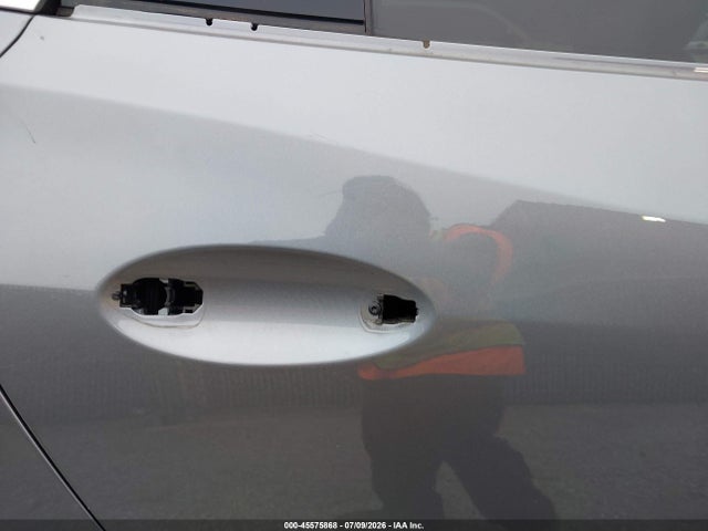 Продажа на аукционе авто 2021 Buick Enclave Fwd Essence, vin: 5GAERBKW0MJ208082, номер лота: 45575868