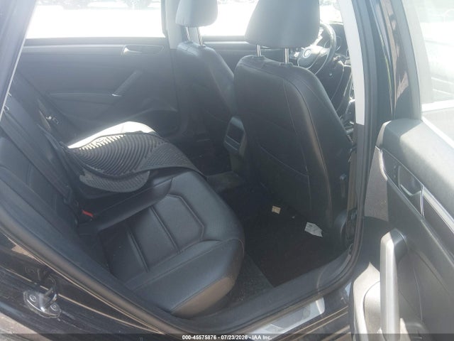 Aukcja sprzedaży 2017 Volkswagen Passat 1.8t R-line, vin: 1VWDT7A3XHC081056, numer aukcji: 45575876