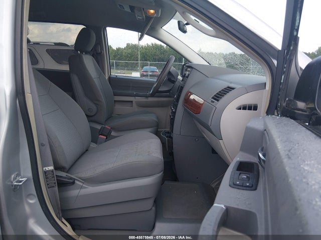 Продаж на аукціоні авто 2008 Chrysler Town & Country Lx, vin: 2A8HR44H78R811613, номер лоту: 45575945