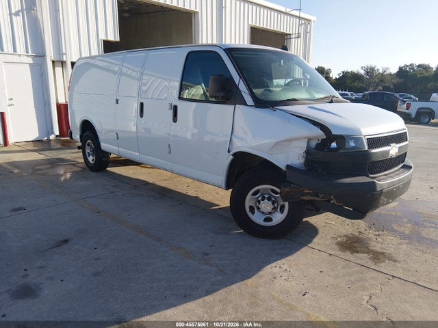 2022 Chevrolet Express Cargo Rwd 2500 Extended Wheelbase Wt მანქანა იყიდება აუქციონზე, vin: 1GCWGBFP0N1175811, აუქციონის ნომერი: 45575951