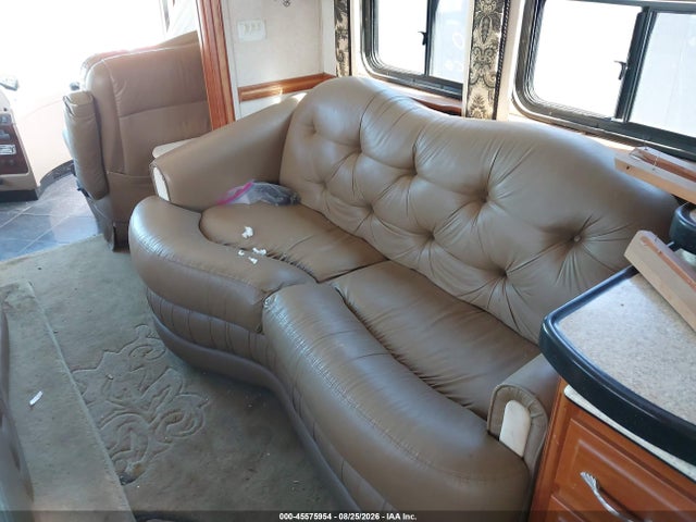 45575954 :رقم المزاد ، 4VZAT1C965C049588 vin ، 2005 Spartan Motors Motorhome 4vz مزاد بيع