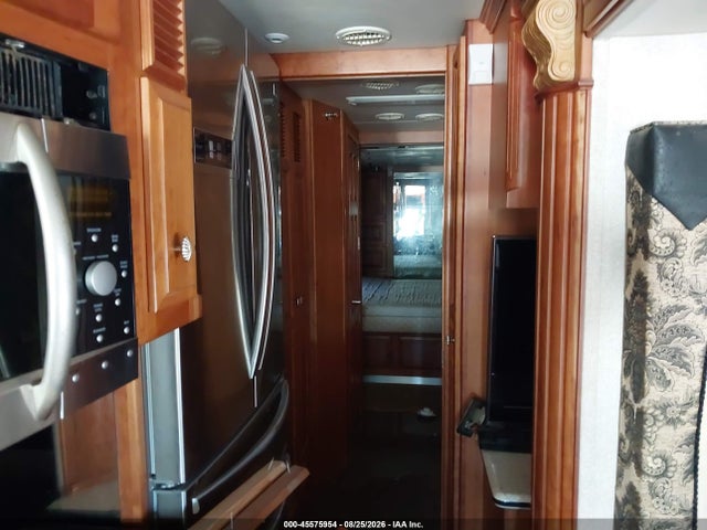 45575954 :رقم المزاد ، 4VZAT1C965C049588 vin ، 2005 Spartan Motors Motorhome 4vz مزاد بيع