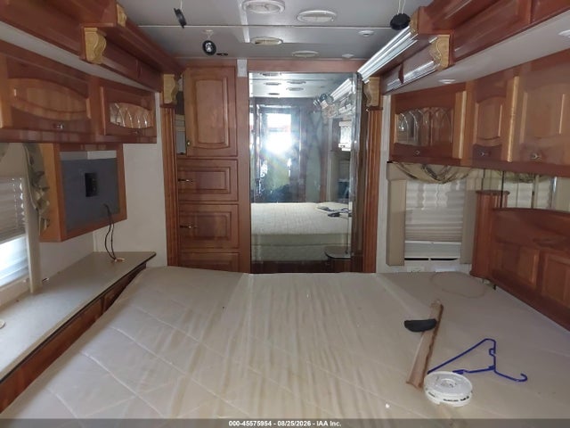 45575954 :رقم المزاد ، 4VZAT1C965C049588 vin ، 2005 Spartan Motors Motorhome 4vz مزاد بيع