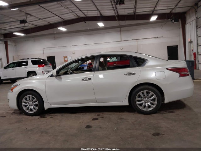 Продаж на аукціоні авто 2014 Nissan Altima 2.5 S, vin: 1N4AL3AP1EC329262, номер лоту: 45576069