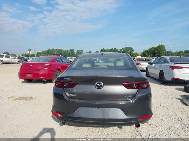 Продажа на аукционе авто 2019 Mazda Mazda3 Preferred Package, vin: 3MZBPADLXKM111778, номер лота: 45576134