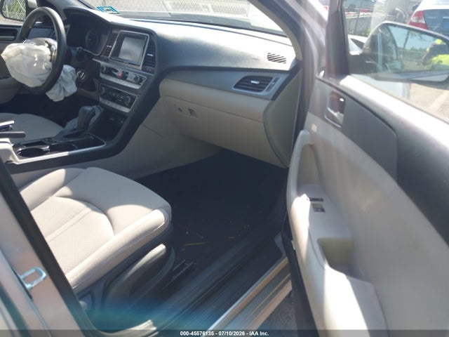 Продажа на аукционе авто 2018 Hyundai Sonata Se, vin: 5NPE24AF7JH688366, номер лота: 45576135