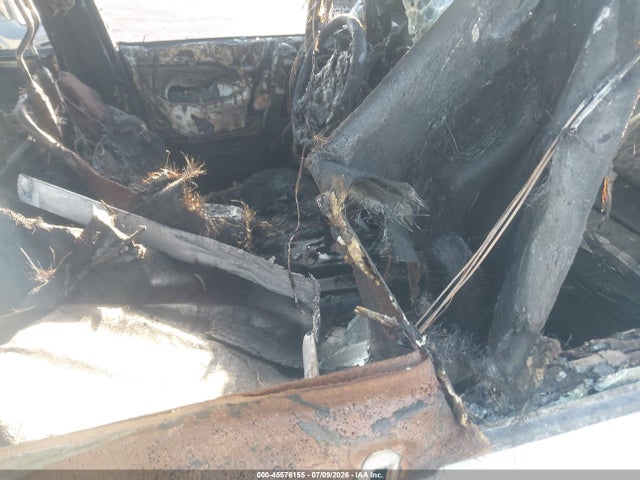 Toyota 4RUNNER SR5 2015 JTEZU5JRXF5107019 Image 5