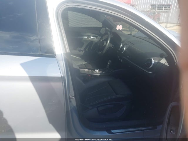 45576180 :رقم المزاد ، WAUAUGFF4LA097194 vin ، 2020 Audi A3 Premium 40 Tfsi Front-wheel Drive S Tronic مزاد بيع