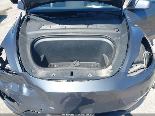 45576226 :رقم المزاد ، 5YJYGDEE8MF105063 vin ، 2021 Tesla Model Y Long Range Dual Motor All-wheel Drive مزاد بيع