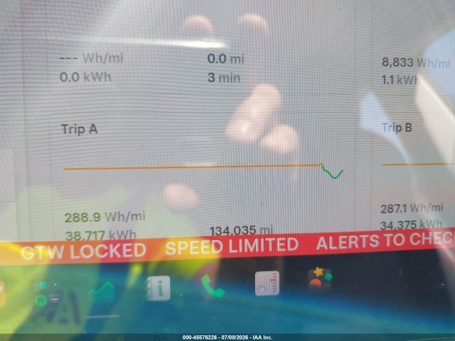 45576226 :رقم المزاد ، 5YJYGDEE8MF105063 vin ، 2021 Tesla Model Y Long Range Dual Motor All-wheel Drive مزاد بيع