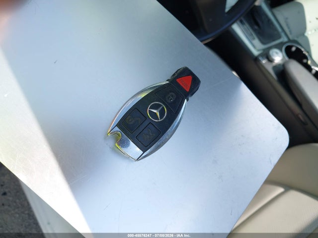 45576247 :رقم المزاد ، WDDGF81X19F207309 vin ، 2009 Mercedes-benz C 300 Luxury 4matic/sport 4matic مزاد بيع