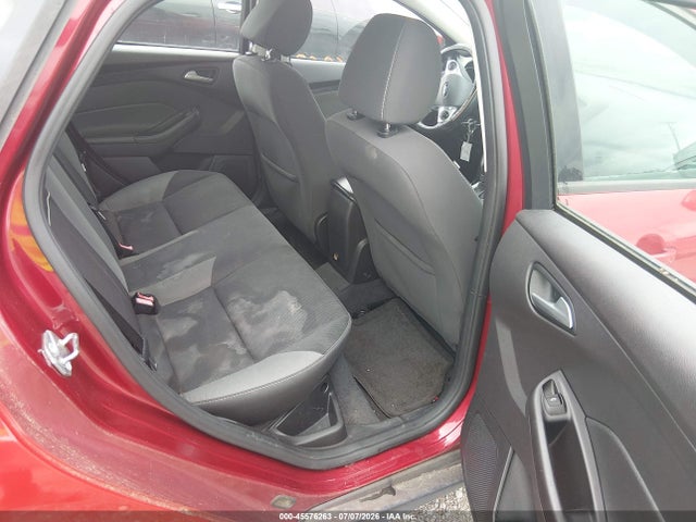 Ford FOCUS SE 2014 1FADP3F2XEL410727 Image 8
