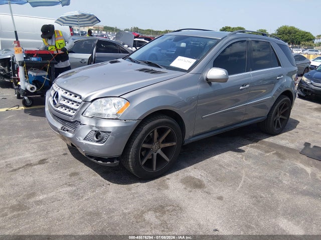 2010 Mercedes-benz Ml 350 4matic მანქანა იყიდება აუქციონზე, vin: 4JGBB8GB0AA587199, აუქციონის ნომერი: 45576294