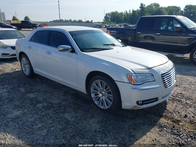 2011 Chrysler 300 Limited მანქანა იყიდება აუქციონზე, vin: 2C3CA5CG1BH528620, აუქციონის ნომერი: 45576307