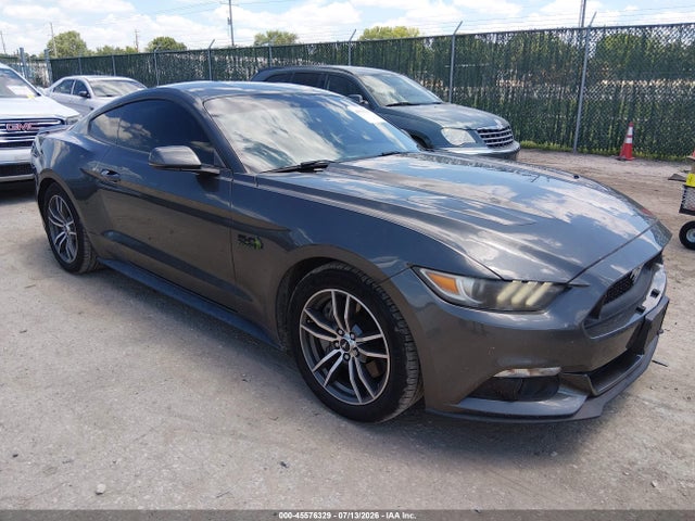 2017 1FA6P8CF3H5250244 main image