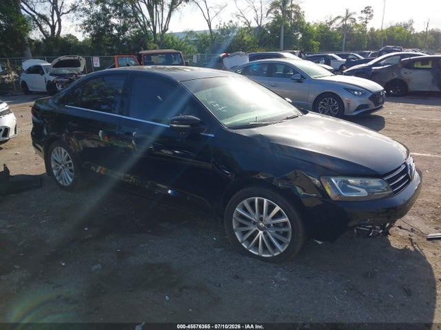 Auction sale of the 2016 Volkswagen Jetta 1.8t Sel, vin: 3VWL17AJ6GM361649, lot number: 45576365