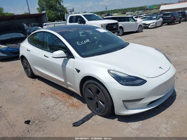 Tesla Model 3 Long Range Dual Motor All-wheel Drive 2022 5YJ3E1EB0NF122252 Image 11
