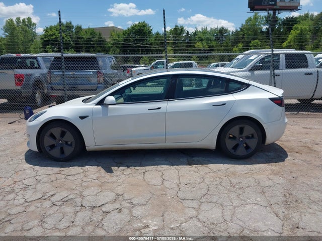 Tesla Model 3 Long Range Dual Motor All-wheel Drive 2022 5YJ3E1EB0NF122252 Image 12