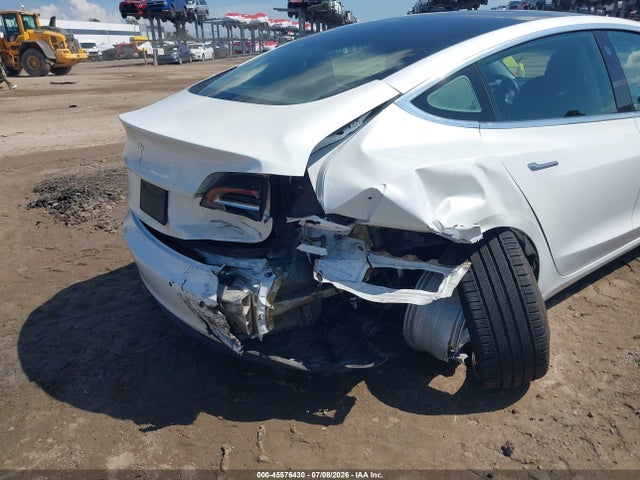 Продажа на аукционе авто 2019 Tesla Model 3 Long Range/mid Range/standard Range/standard Range Plus, vin: 5YJ3E1EA4KF476570, номер лота: 45576430