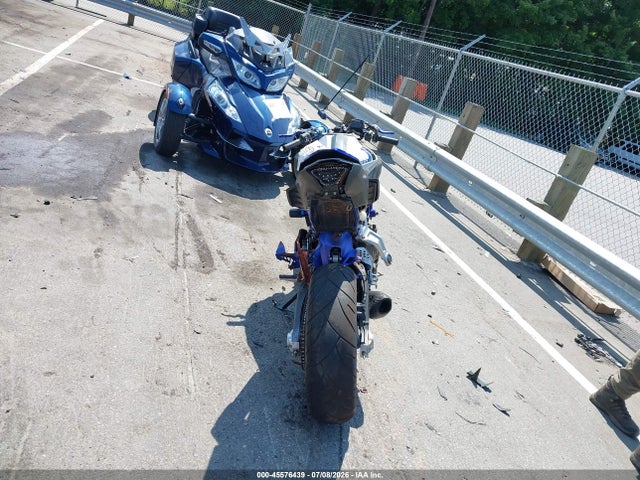 Yamaha FZ07 2016 JYARM06E8GA007633 Image 6