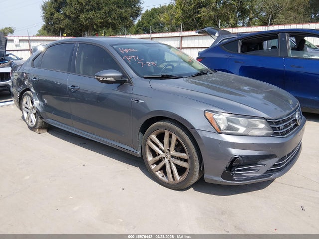 Aukcja sprzedaży 2018 Volkswagen Passat 2.0t R-line/2.0t S, vin: 1VWAA7A31JC019611, numer aukcji: 45576442