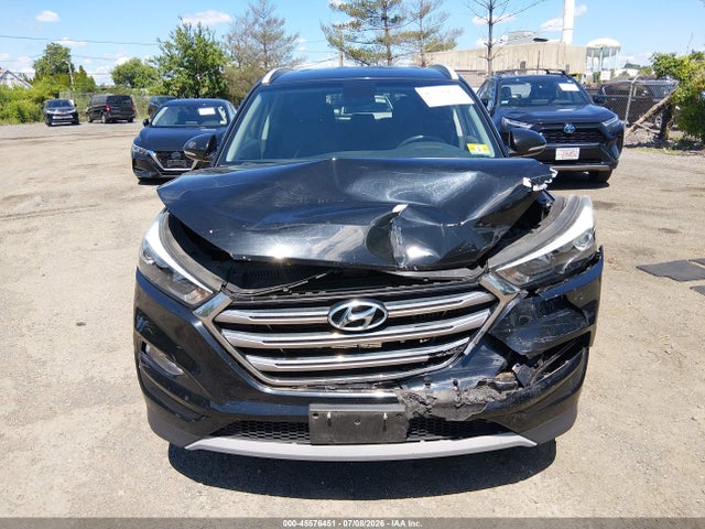 2017 Hyundai Tucson Limited მანქანა იყიდება აუქციონზე, vin: KM8J3CA26HU388641, აუქციონის ნომერი: 45576451