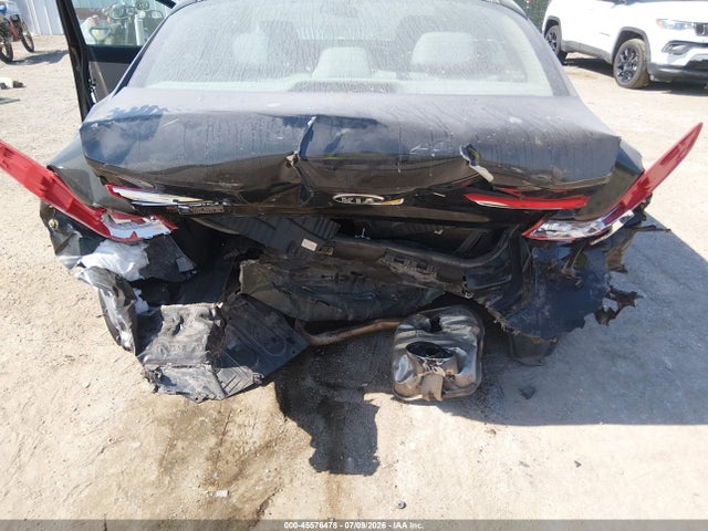 Aukcja sprzedaży 2017 Kia Optima Lx, vin: 5XXGT4L30HG152566, numer aukcji: 45576478