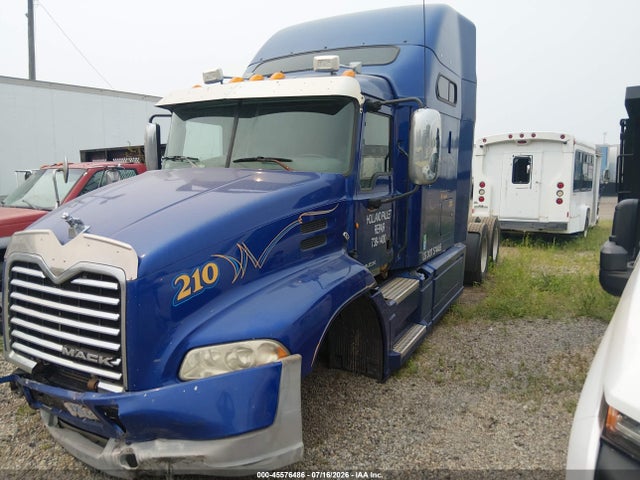 45576486 :رقم المزاد ، 1M1AW21Y0EM038184 vin ، 2014 Mack 600 Cxu600 مزاد بيع